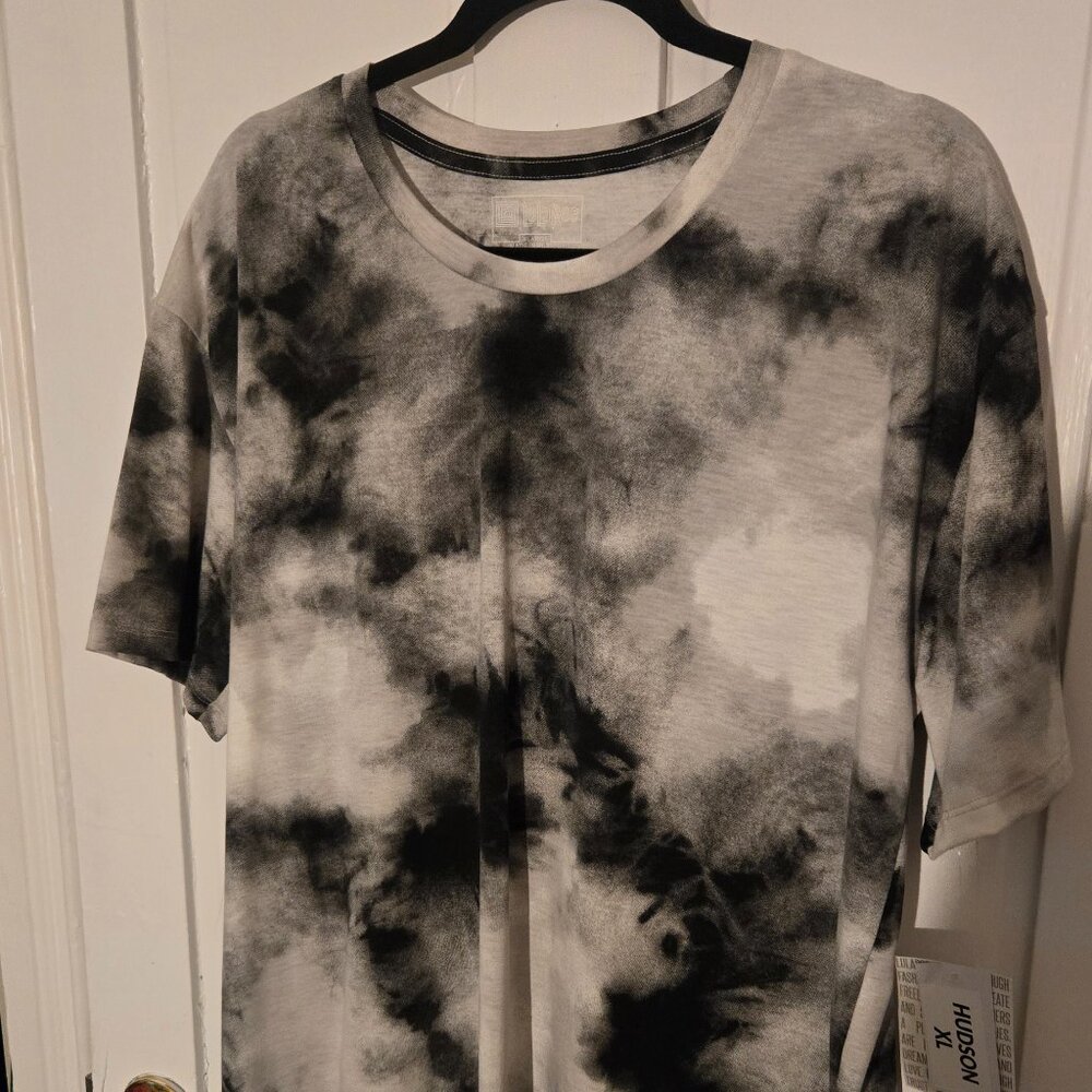 Lularoe Hudson with tags
